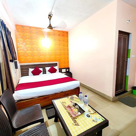 Goroomgo Krishna Residency Puri Near Sea Beach - Spacious Room With Excellent Service Awarded - Best Seller Екстериор снимка
