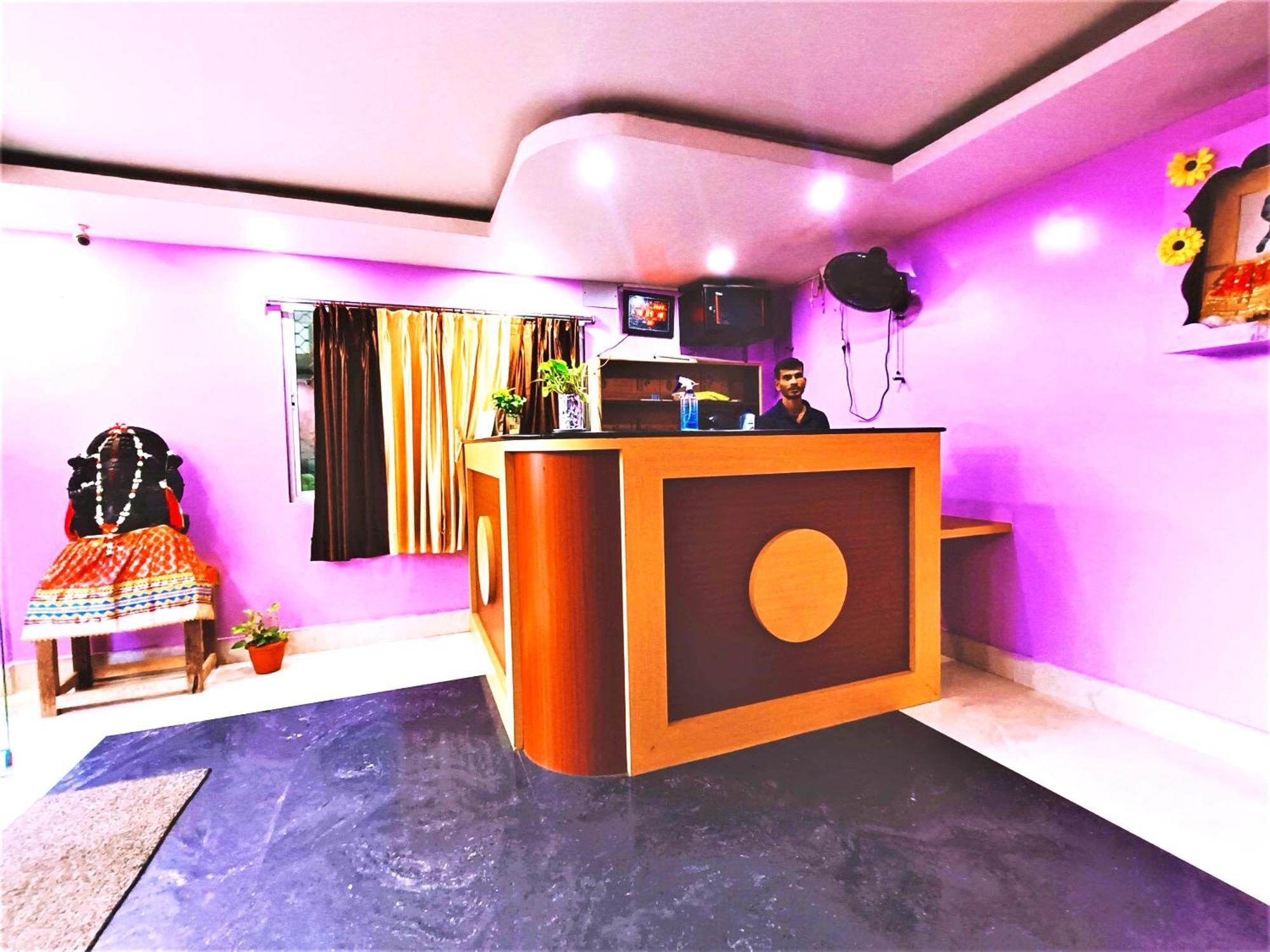 Goroomgo Krishna Residency Puri Near Sea Beach - Spacious Room With Excellent Service Awarded - Best Seller Екстериор снимка