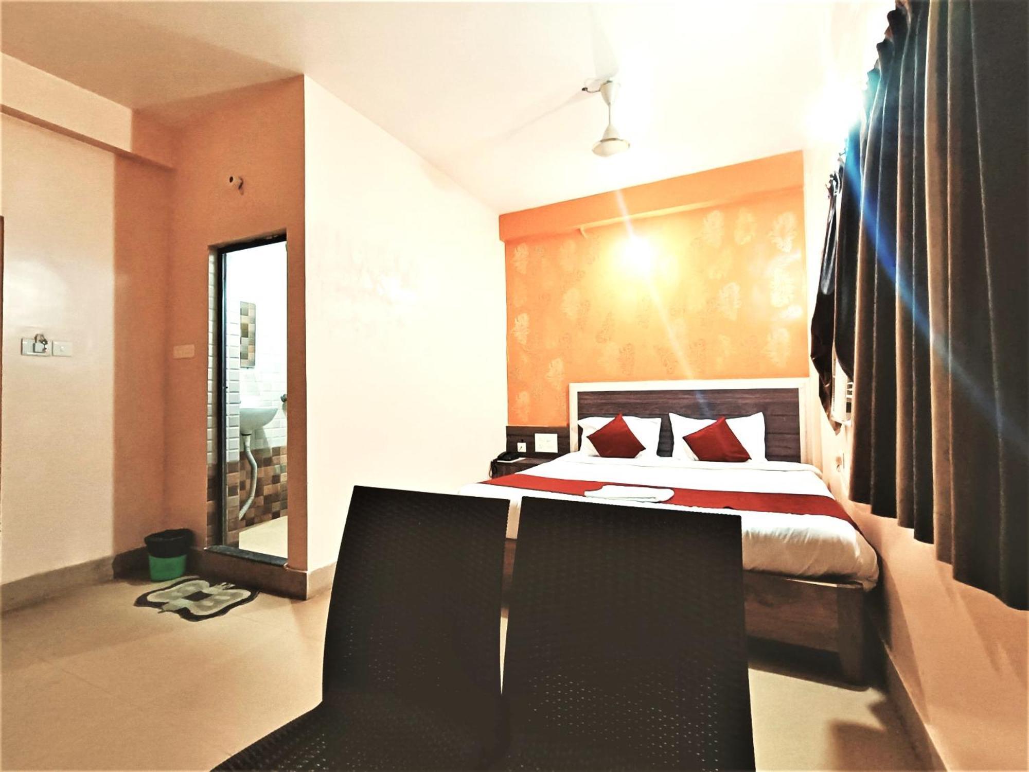 Goroomgo Krishna Residency Puri Near Sea Beach - Spacious Room With Excellent Service Awarded - Best Seller Екстериор снимка