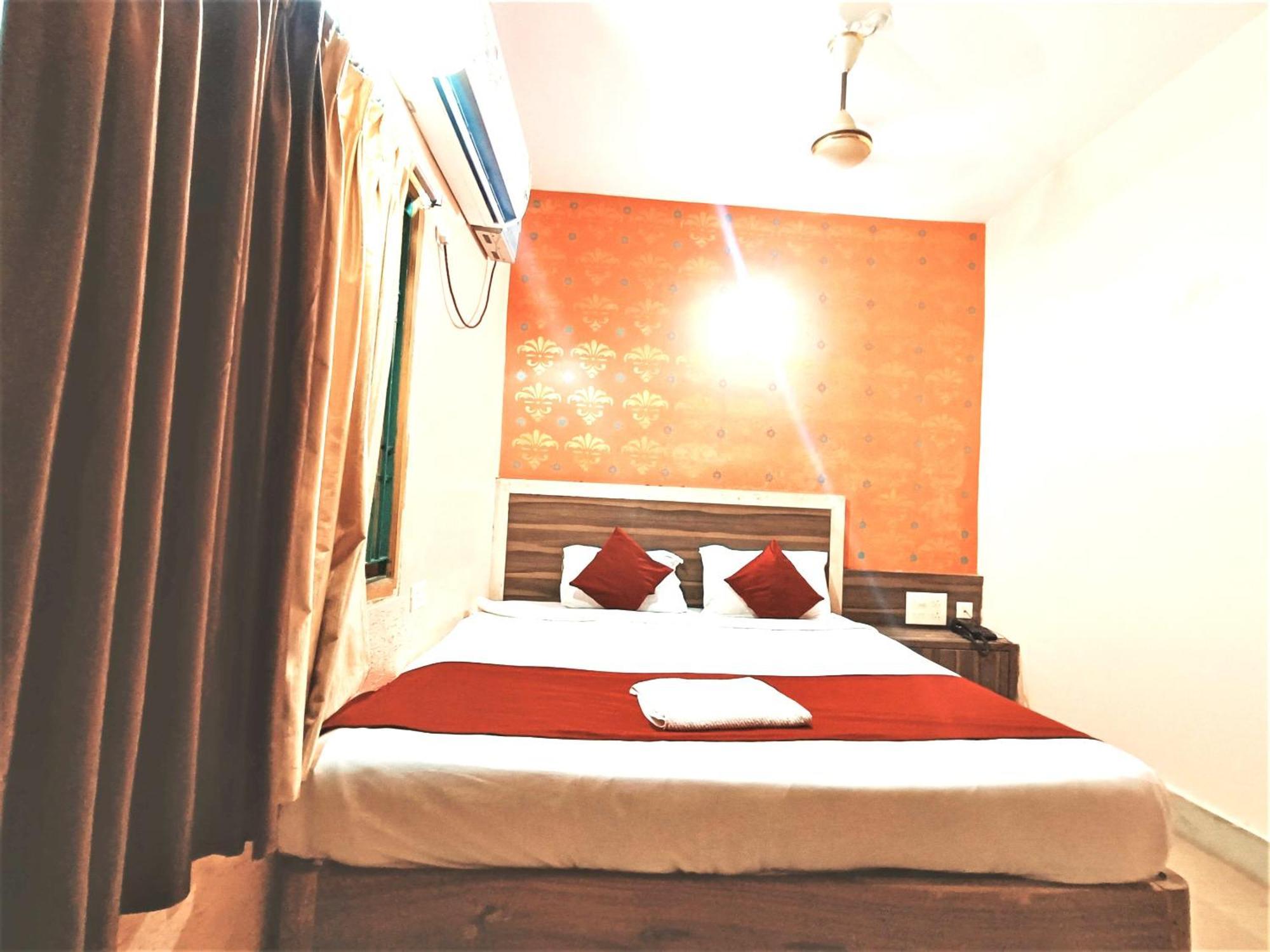Goroomgo Krishna Residency Puri Near Sea Beach - Spacious Room With Excellent Service Awarded - Best Seller Екстериор снимка